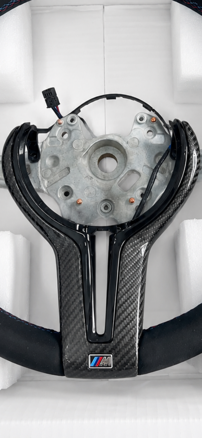 CARBON STEERING WHEEL TRIM REPLACEMENT